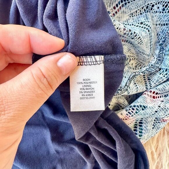 Small Boho Blouse - Picture 3 of 4